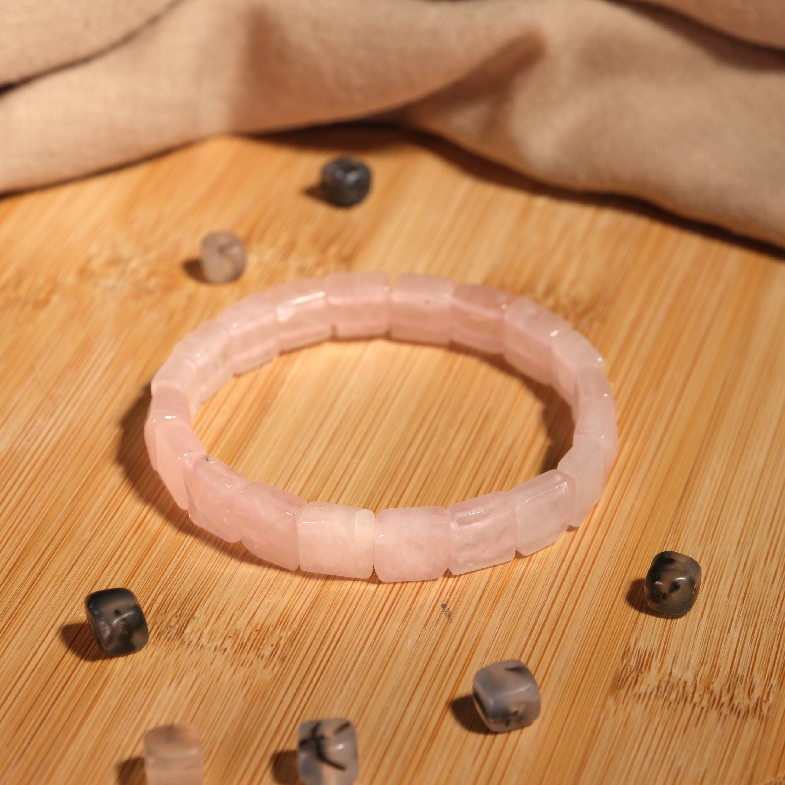 Pembe Kuvars Rolex Kesim Sertifikalı Doğal Taş Bileklik SPF-A-089