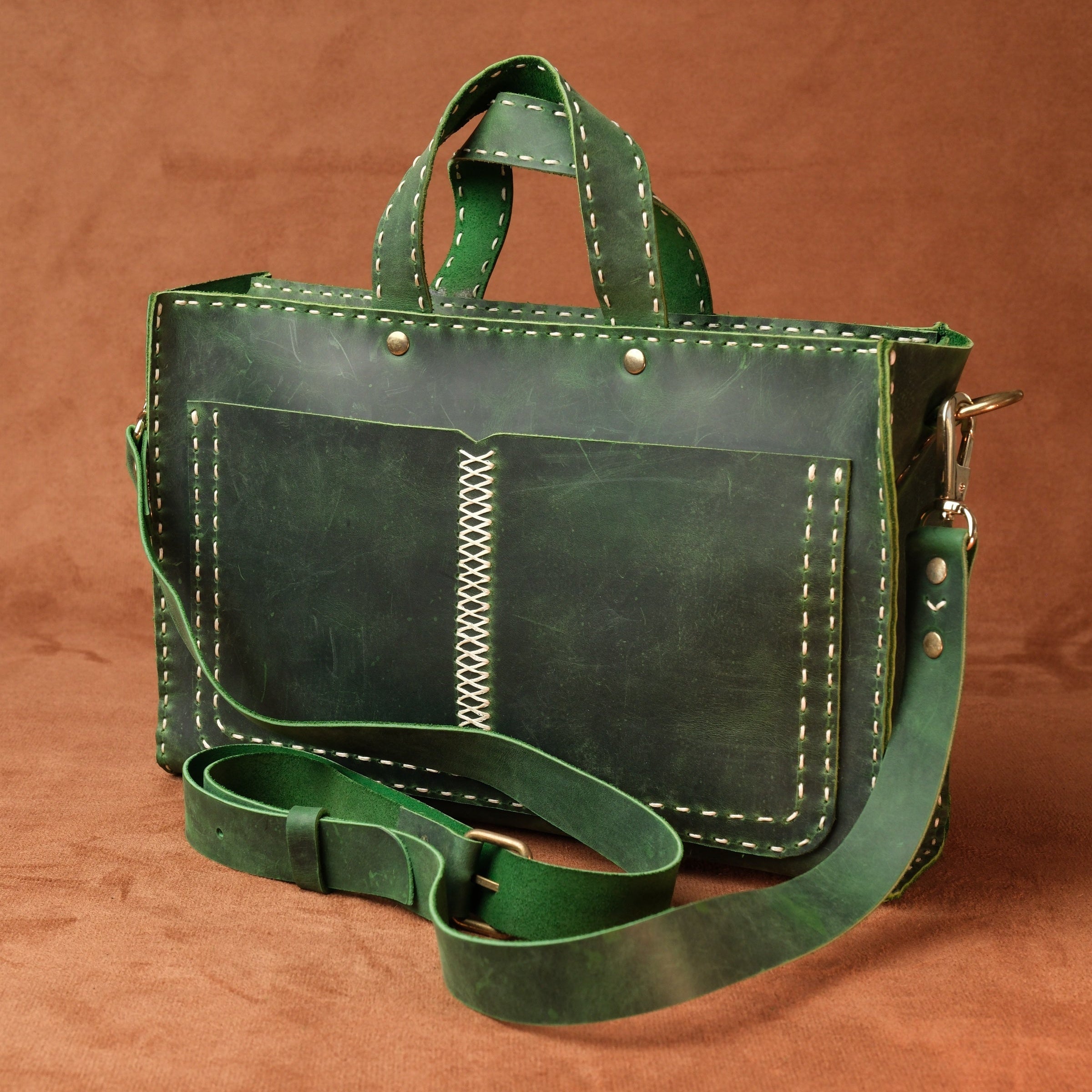 El Yapımı %100 Hakiki Dana Derisi Omuz Çantası 29cmx19cmx7cm SPF-C-014