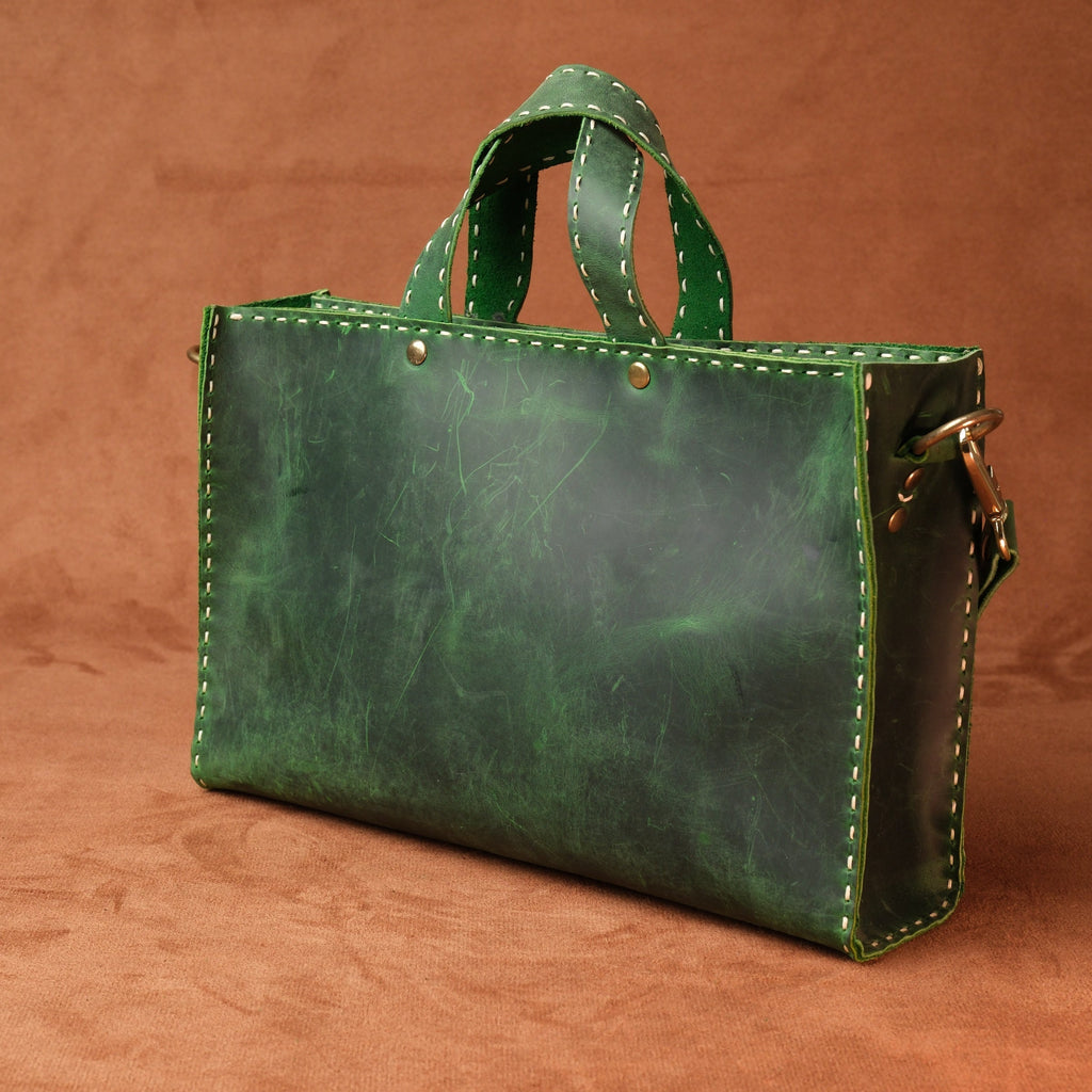 El Yapımı %100 Hakiki Dana Derisi Omuz Çantası 29cmx19cmx7cm SPF-C-014