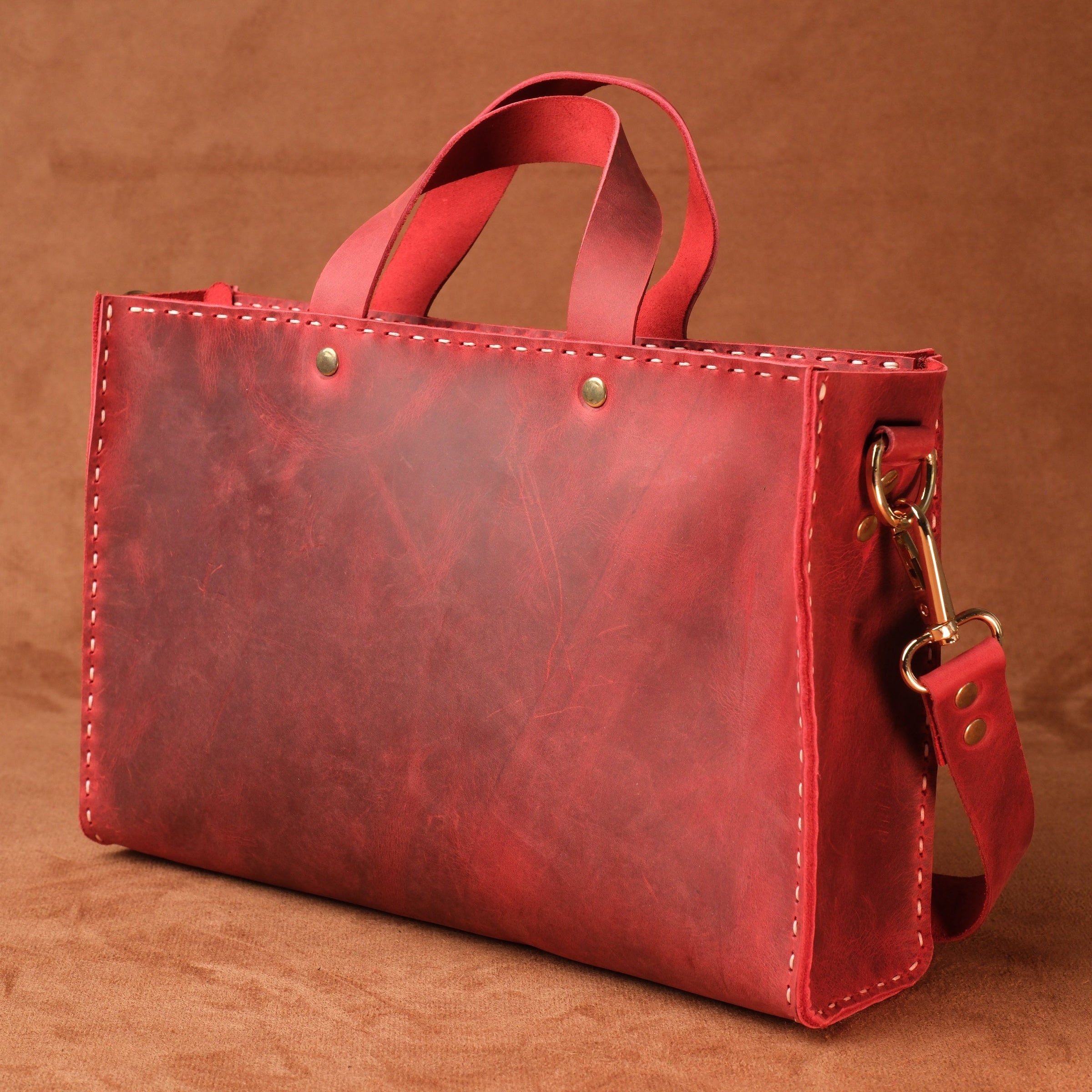 El Yapımı %100 Hakiki Dana Derisi Omuz Çantası 29cmx19cmx7cm SPF-C-015