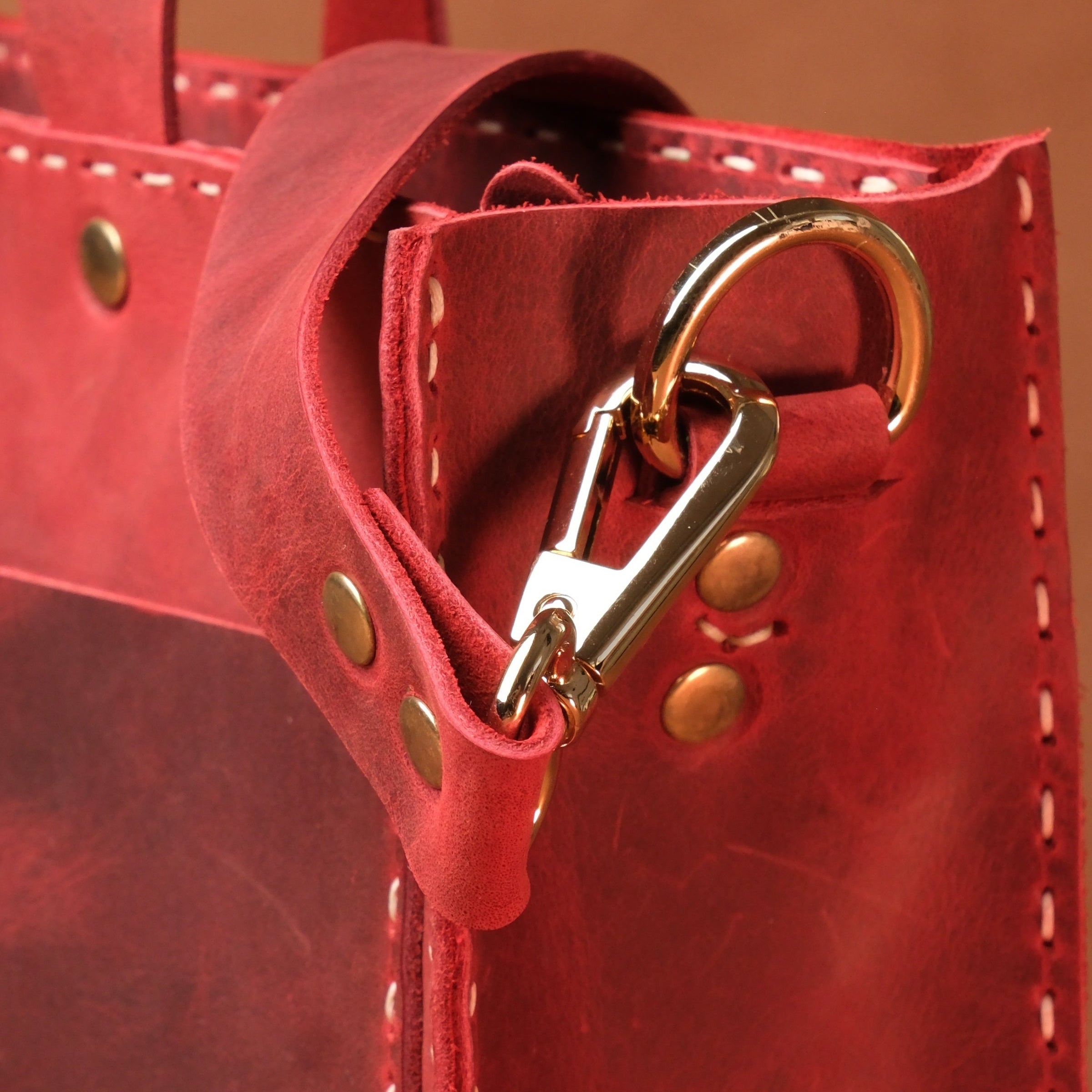 El Yapımı %100 Hakiki Dana Derisi Omuz Çantası 29cmx19cmx7cm SPF-C-015