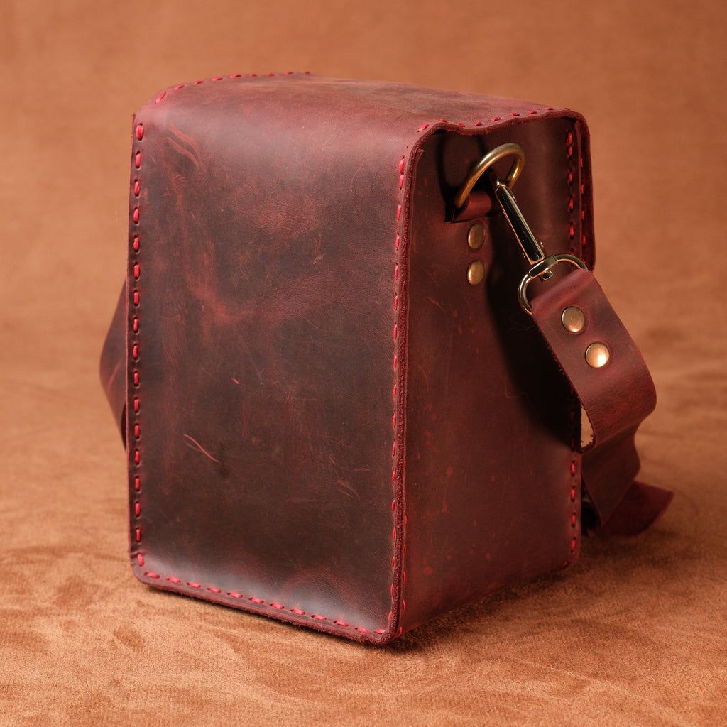 El Yapımı %100 Hakiki Dana Derisi Omuz Çantası 11cmx13cmx18cm SPF-C-021