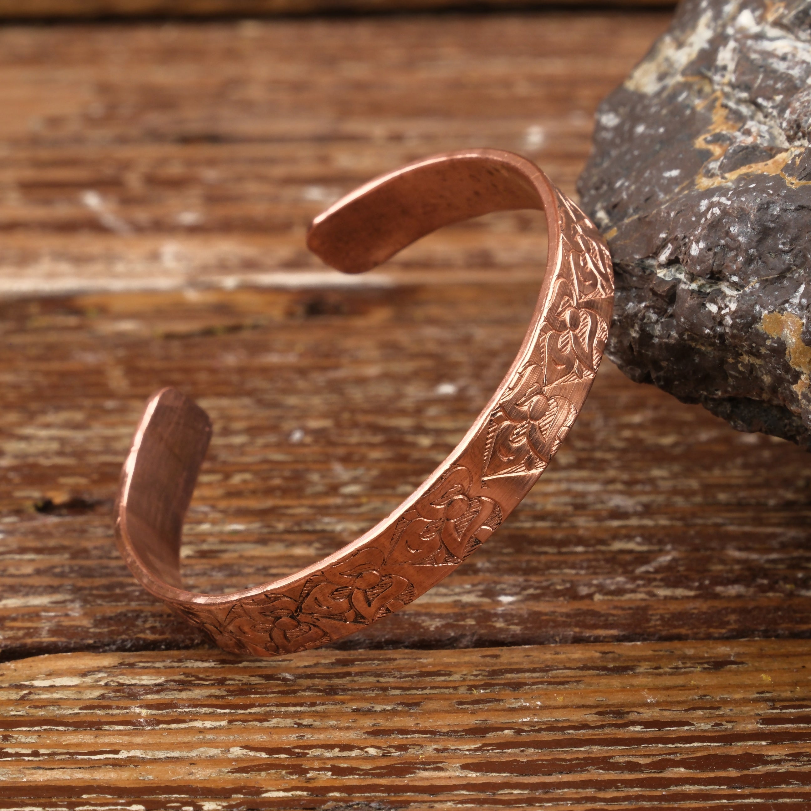 El Yapımı Motifli Saf Bakır Unisex Bileklik SPF-B-002