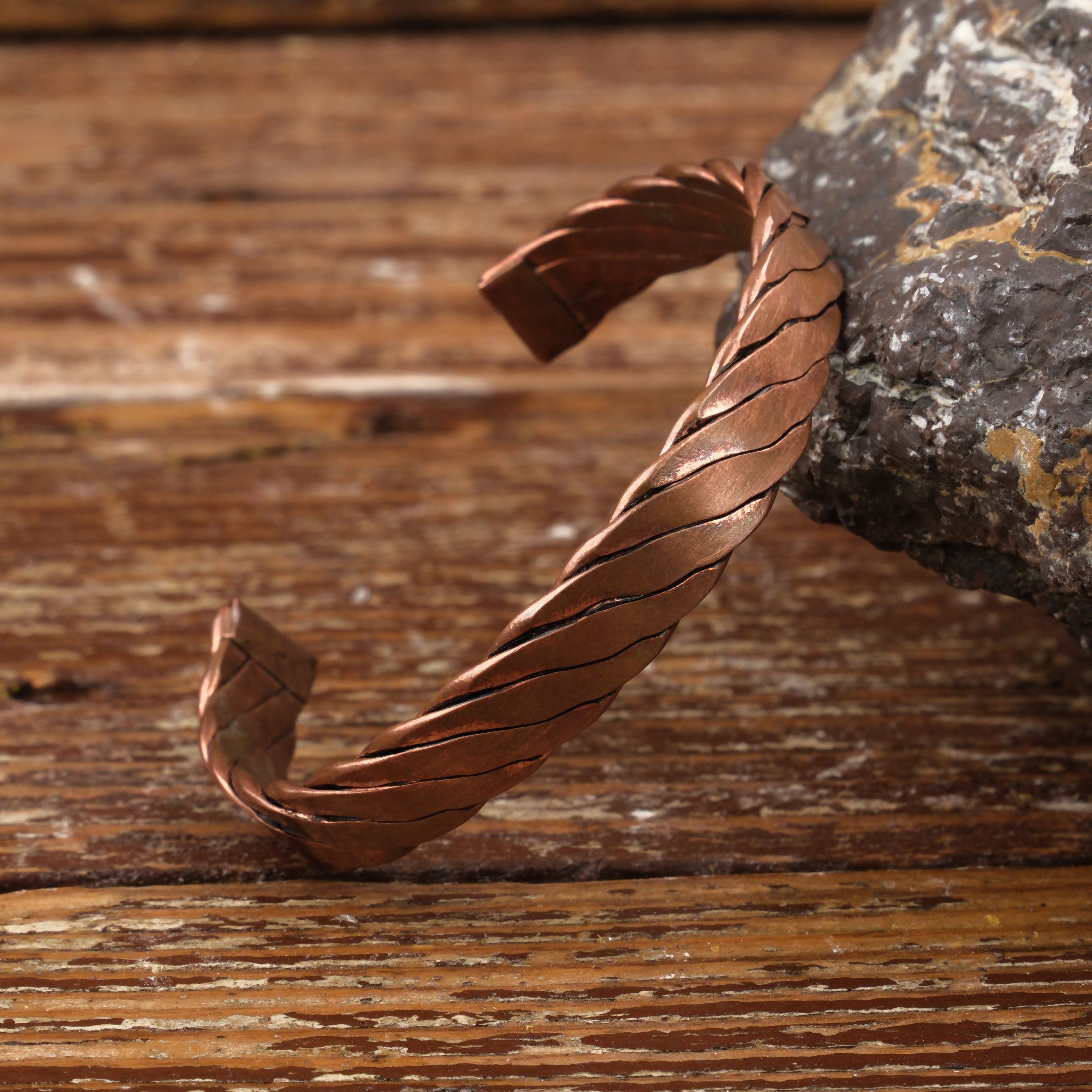 El Yapımı Motifli Saf Bakır Unisex Bileklik SPF-B-009