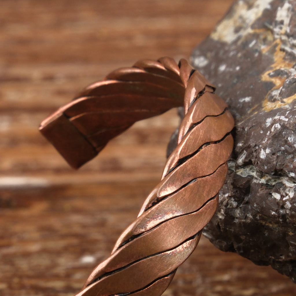 El Yapımı Motifli Saf Bakır Unisex Bileklik SPF-B-009