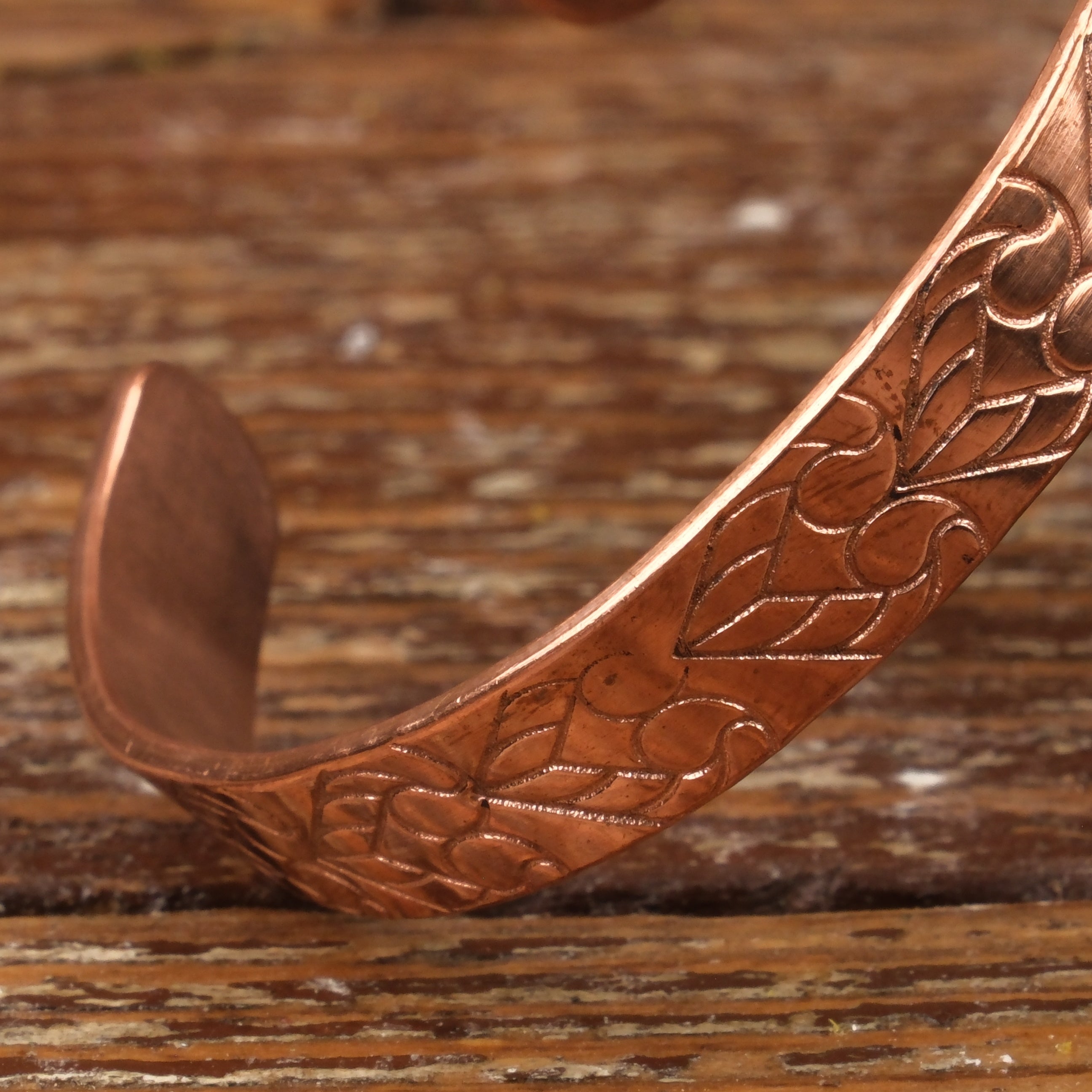 El Yapımı Motifli Saf Bakır Unisex Bileklik SPF-B-001