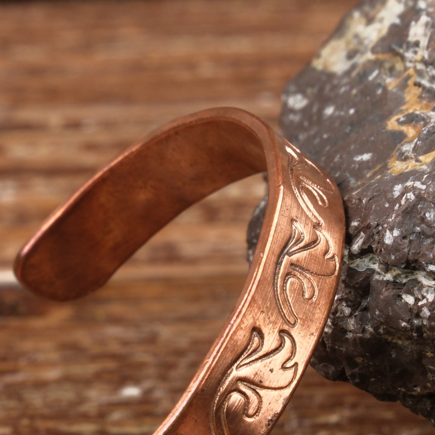 Handmade Motif Pure Copper Unisex Bracelet SPF-B-004