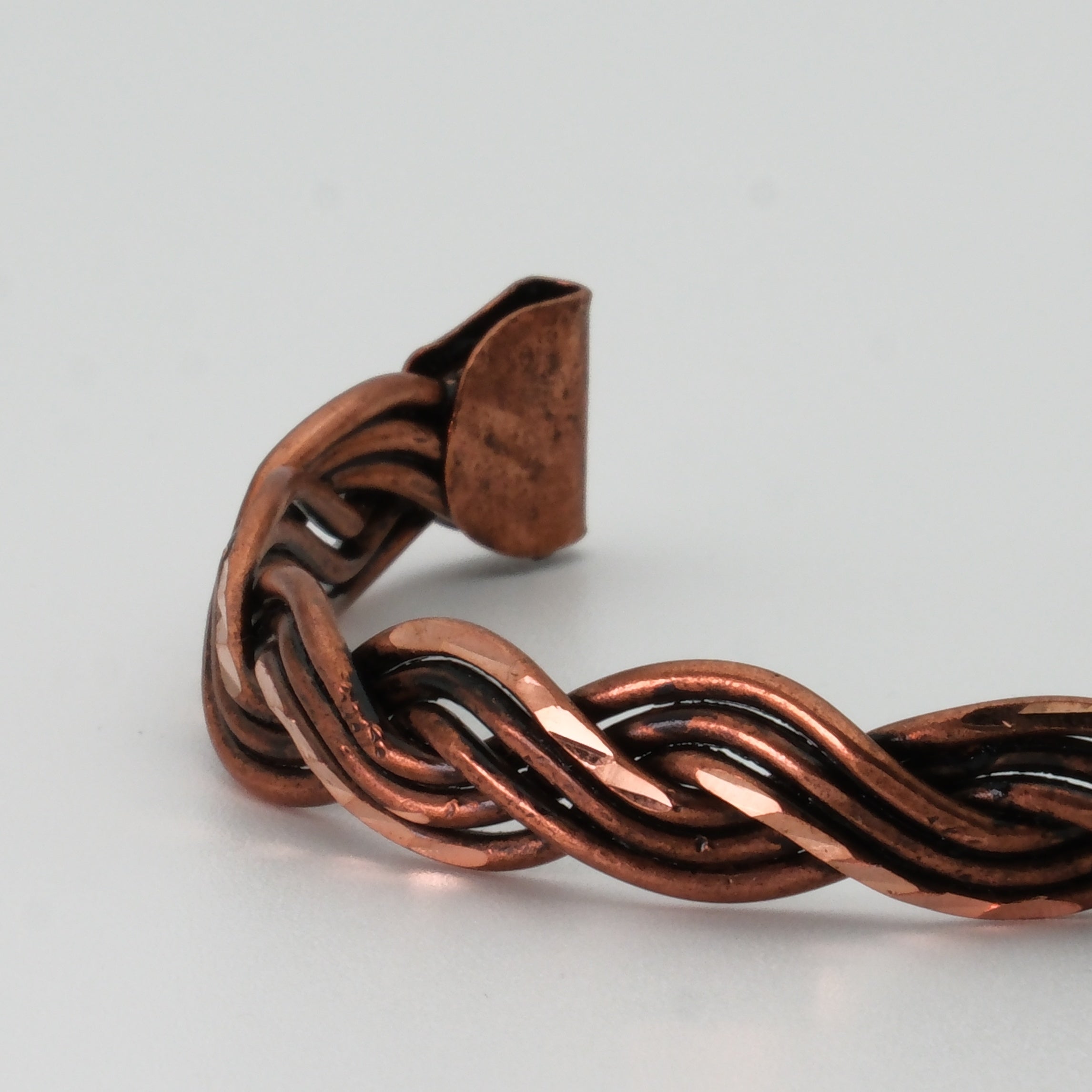 El Yapımı Motifli Saf Bakır Unisex Bileklik SPF-B-024