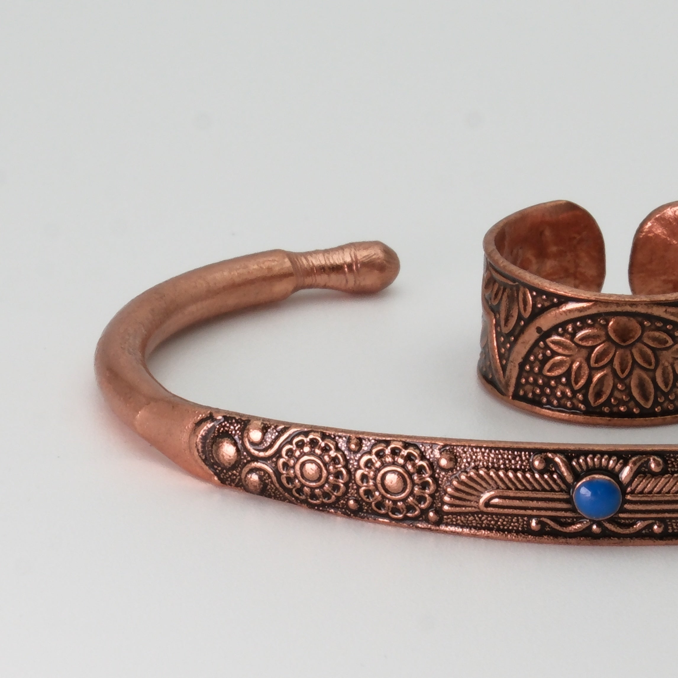 El Yapımı Motifli Saf Bakır Unisex Bileklik ve Yüzük Seti SPF-B-020